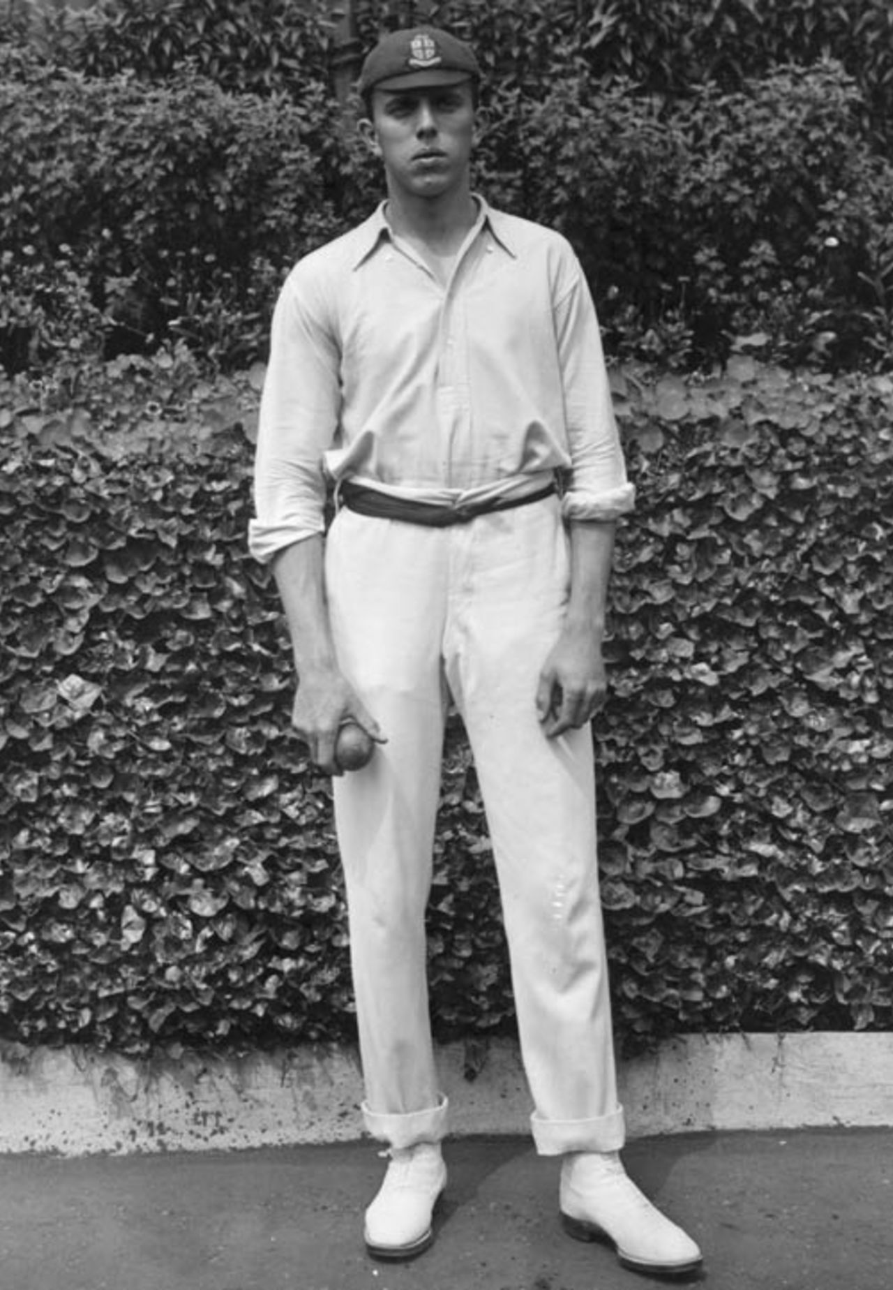 Middlesex bowler Edward Mignon, 1905