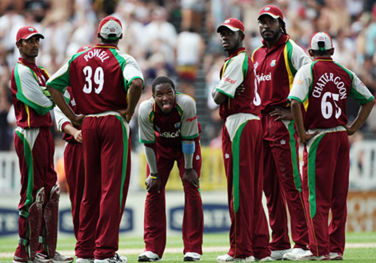 West Indies players wait for a decision, New Zealand v West Indies, 4th ODI, Auckland, January 10, 2009