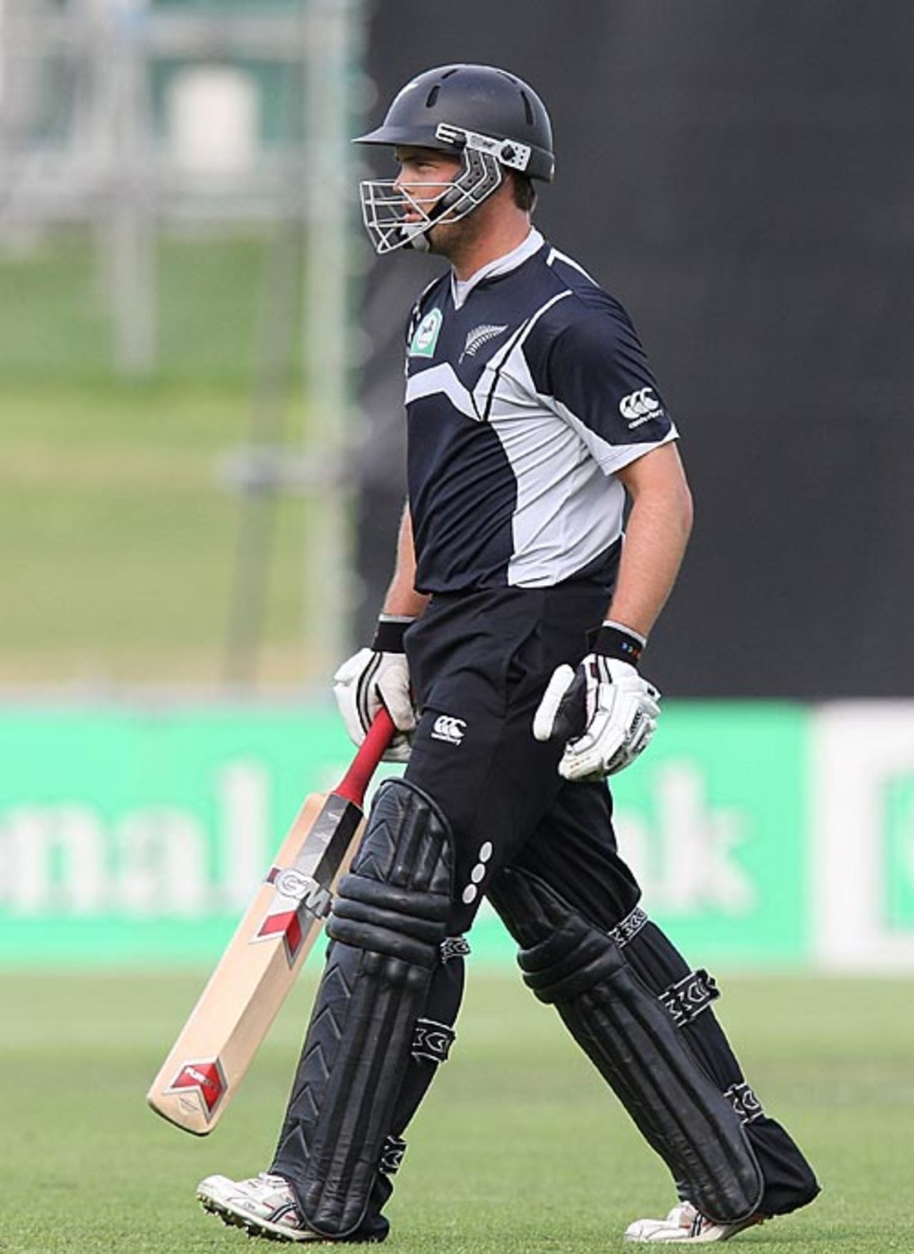 Daniel Flynn walks back disappointed after scoring 21, New Zealand v West Indies, 5th ODI, Napier, January 13, 2009