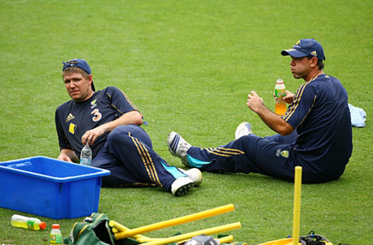 James Hopes takes a break during practice, Sydney, January 22, 2009