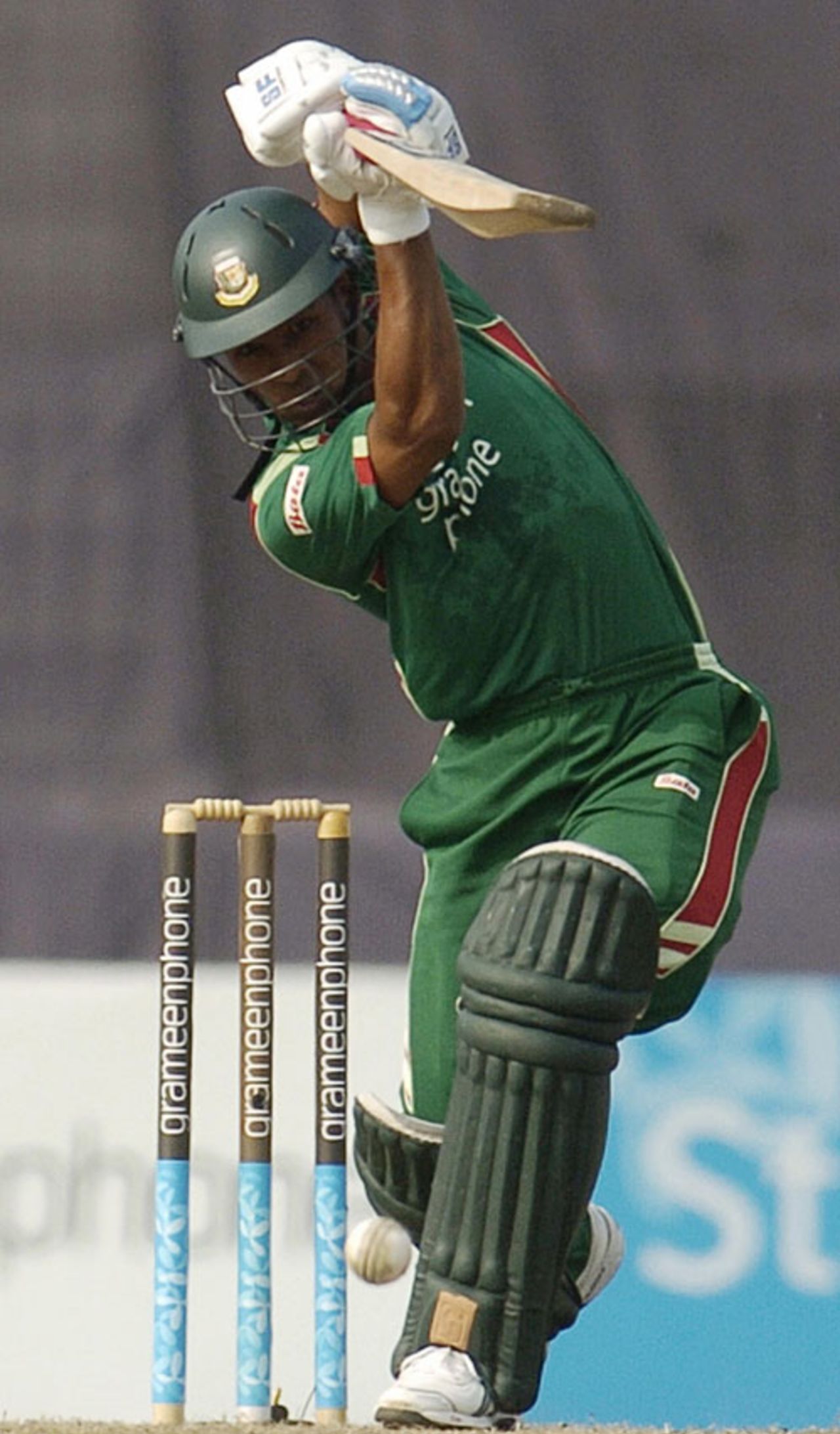 Raqibul Hasan drives during his half-century, Bangladesh v Zimbabwe, 2nd ODI, Mirpur, January 21, 2008
