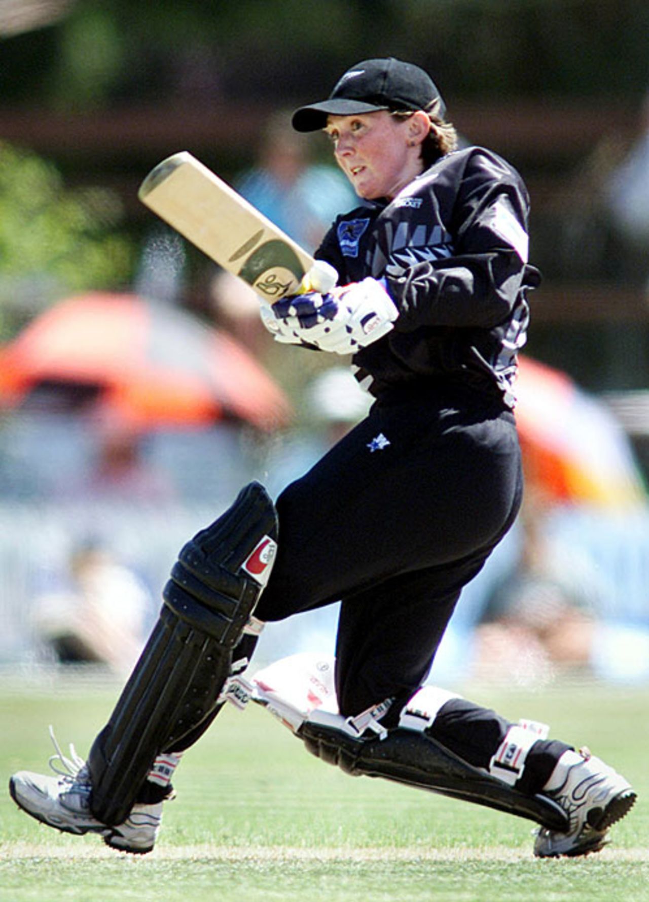 Anna O"Leary hits out during her unbeaten half-century, New Zealand v India, Women's World Cup semi-final, Lincoln, December 20, 2000