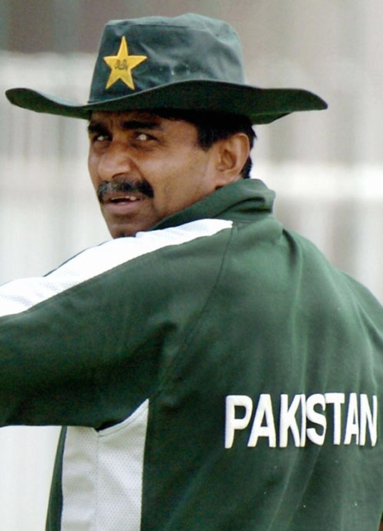 Pakistan coach Javed Miandad during a training session, Lahore,  March 23, 2004