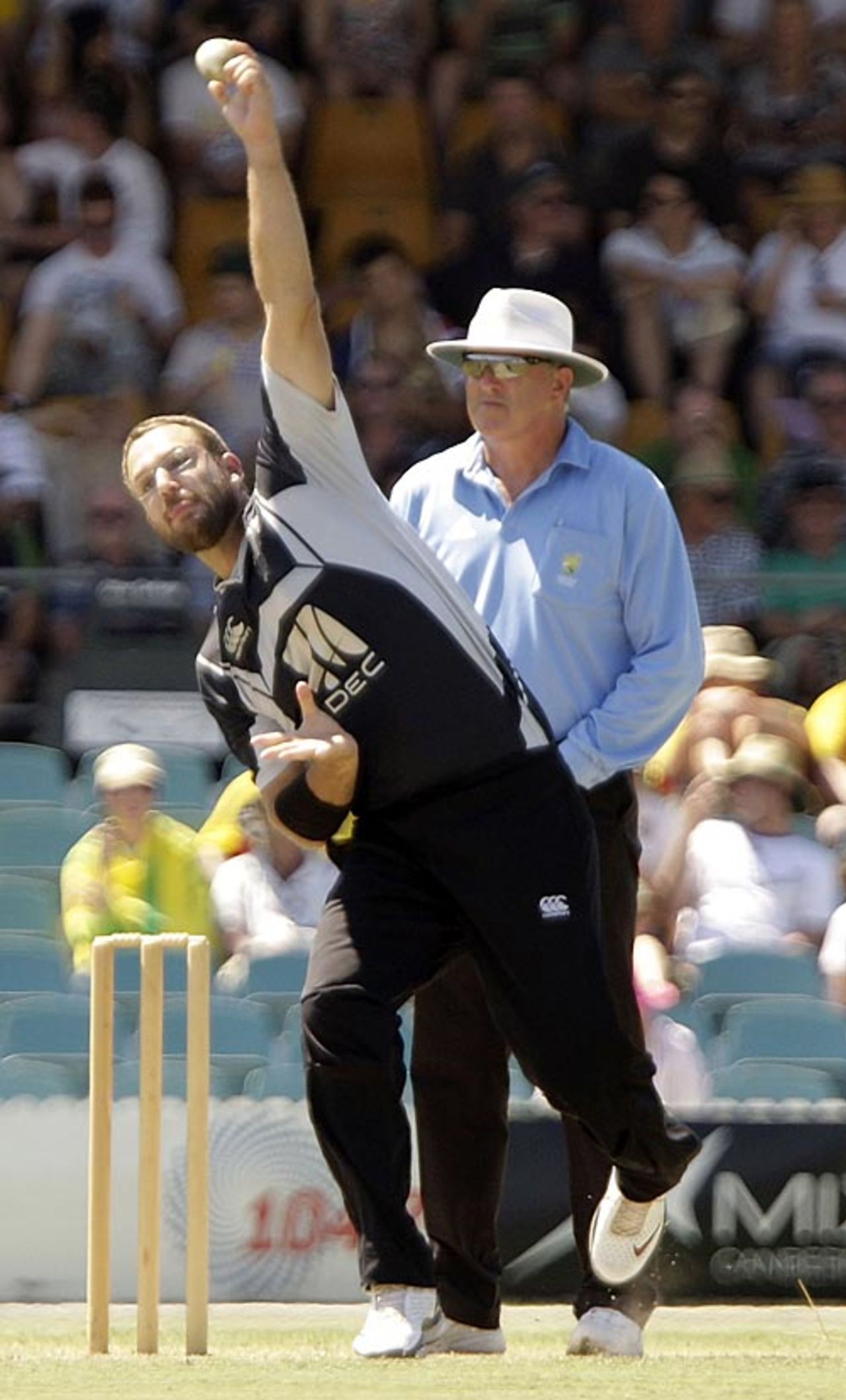 Daniel Vettori took 0 for 42, Prime Minister's XI v New Zealanders, Manuka Oval, Canberra, January 29, 2009