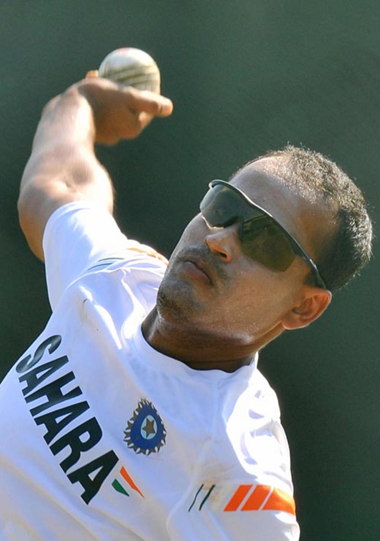 Yusuf Pathan bends his back, Colombo, February 2, 2009
