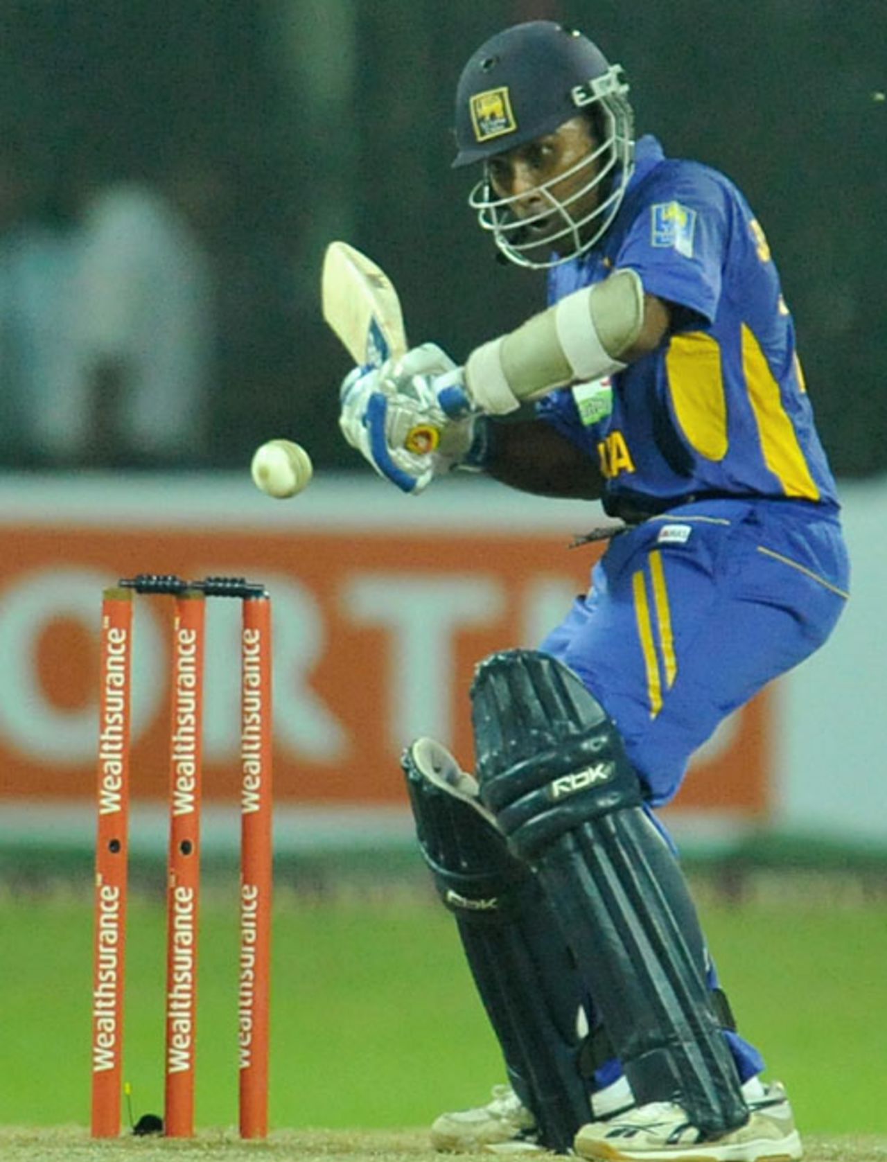Mahela Jayawardene attempts a cut, Sri Lanka v India, 3rd ODI, Colombo, February 3, 2009