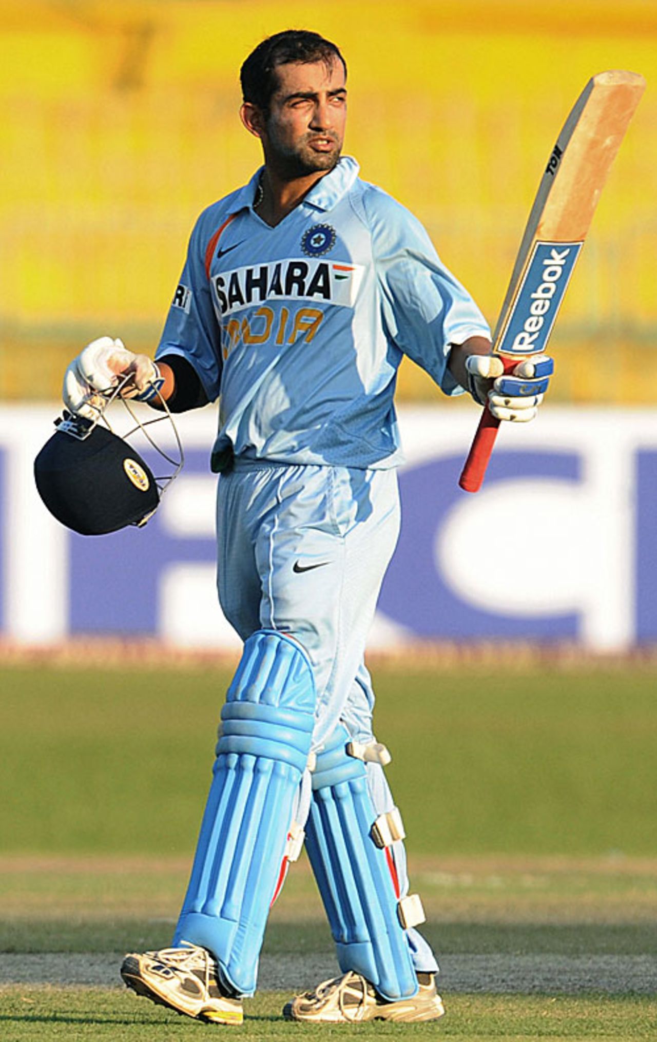 Gautam Gambhir celebrates his sixth ODI century, Sri Lanka v India, 4th ODI, Premadasa Stadium, Colombo, February 5, 2009