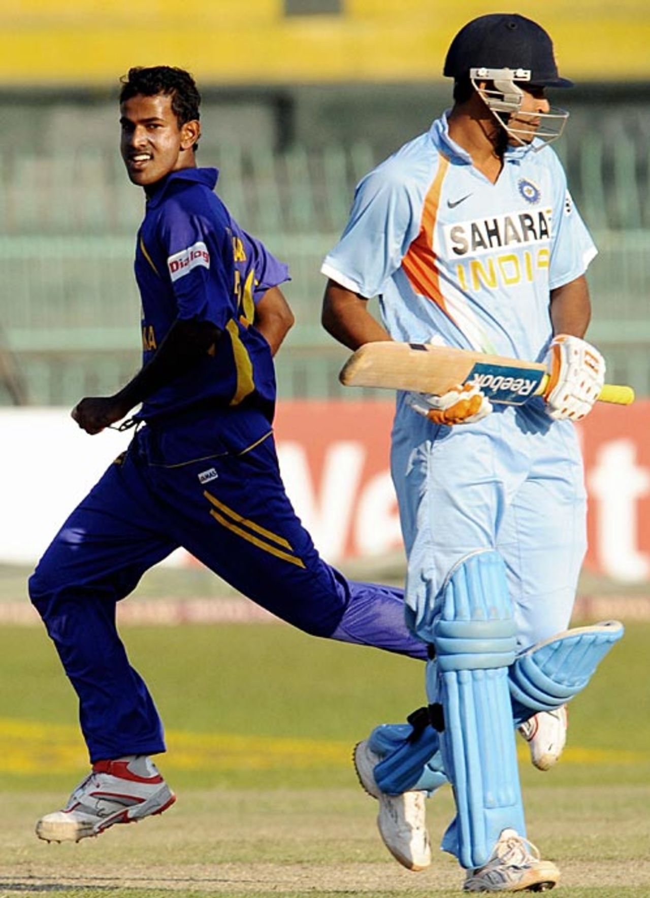 Nuwan Kulasekara bowled Yusuf Pathan for a first-ball duck, Sri Lanka v India, 4th ODI, Premadasa Stadium, Colombo, February 5, 2009