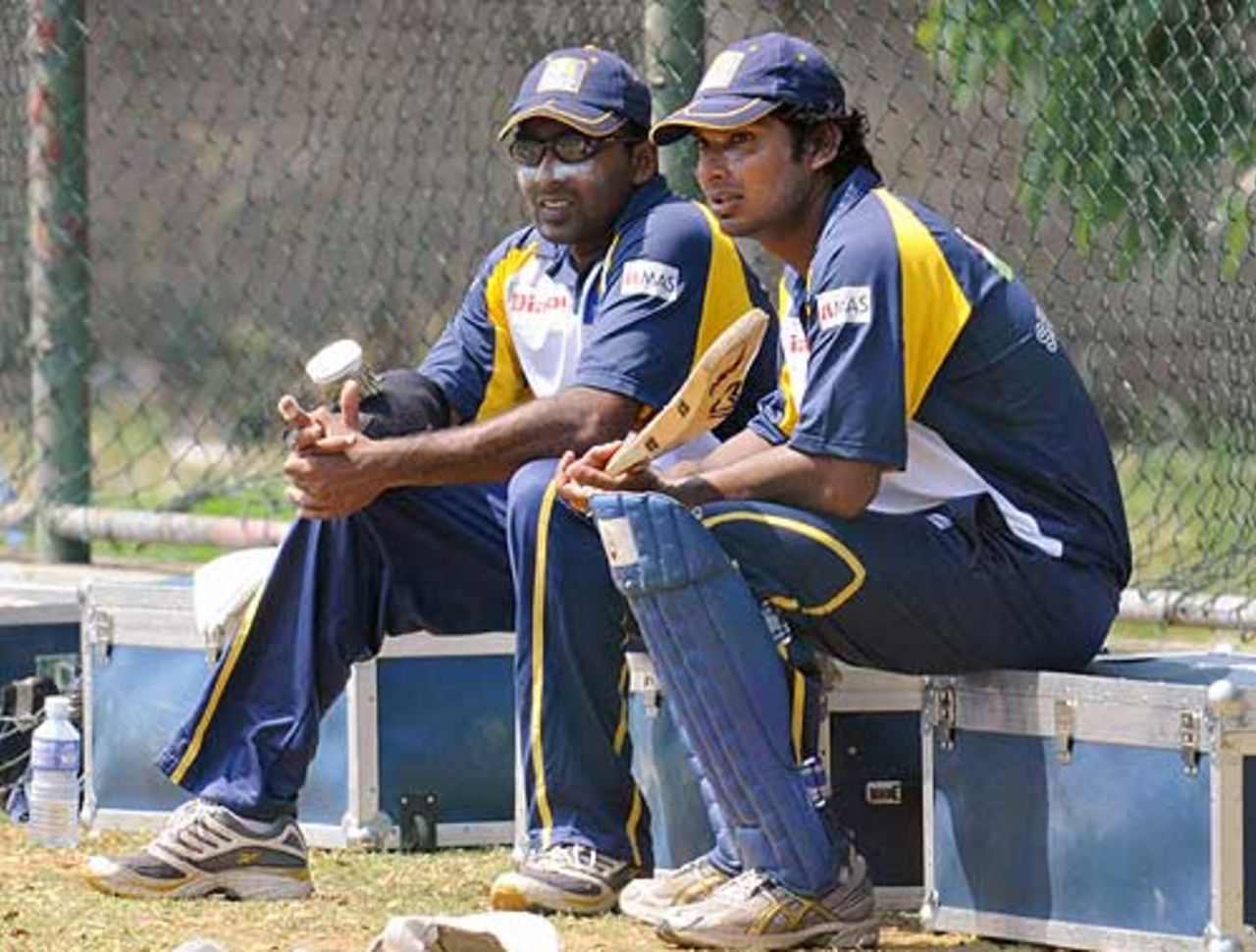 Mahela Jayawardene and Kumar Sangakkara chat at the nets, R Premadasa, Colombo, February 7, 2009