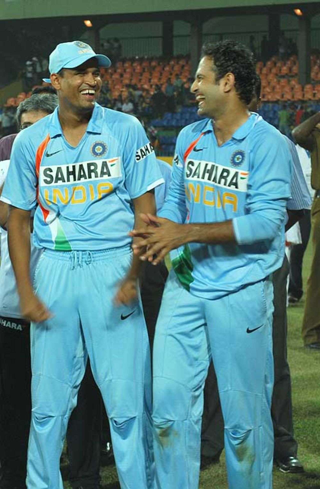Yusuf and Irfan Pathan turned in a superb partnership, Sri Lanka v India, Only T20 International, Colombo, February 10, 2009