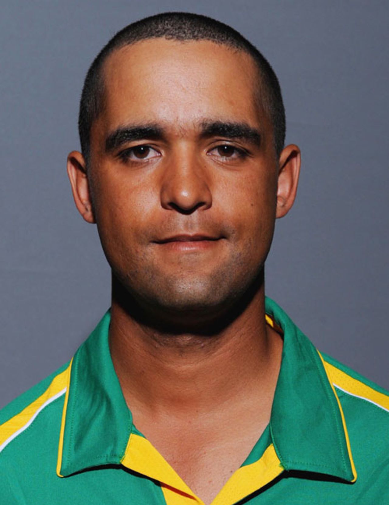 Portrait of Robin Peterson