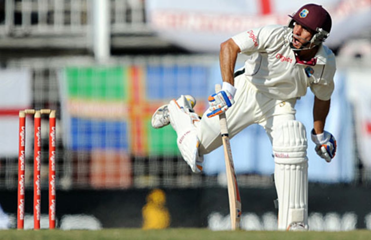 Brendan Nash sets off for a run, West Indies v England, 3rd Test, Antigua, 3rd day, February 17, 2009