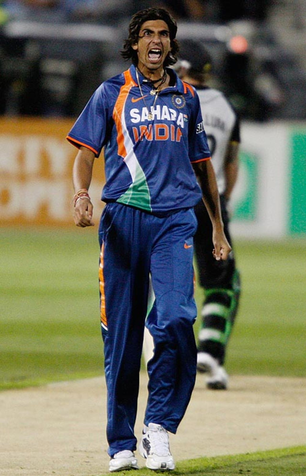 Ishant Sharma celebrates Jesse Ryder's wicket, New Zealand v India, 1st Twenty20 international, Christchurch, February 25, 2009