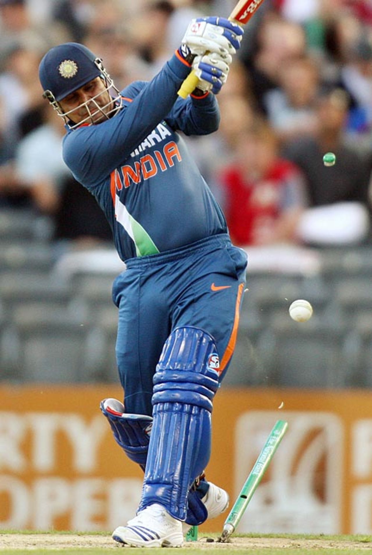 Virender Sehwag loses a stump, New Zealand v India, 1st Twenty20 international, Christchurch, February 25, 2009