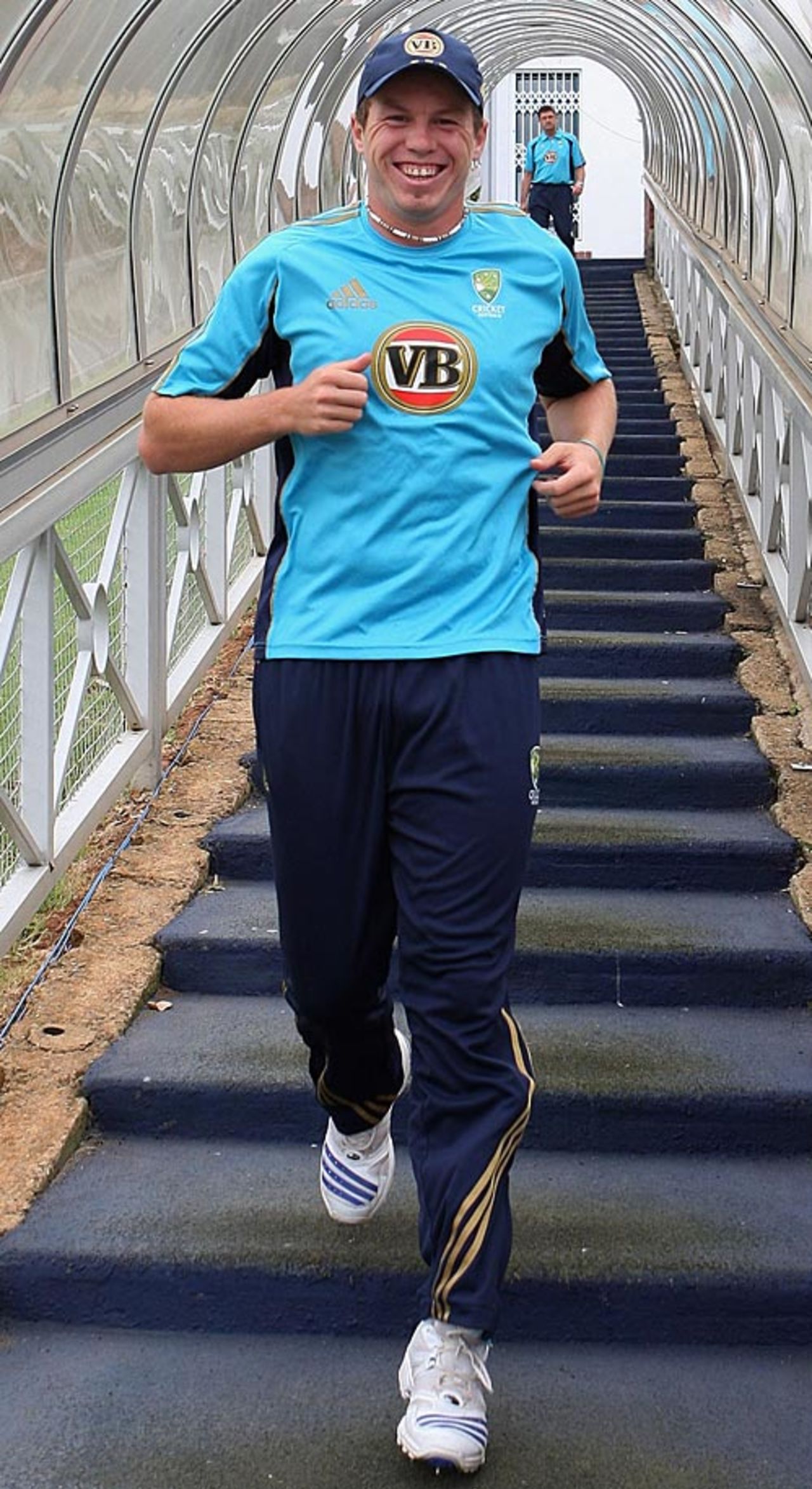Peter Siddle heads for the nets, Johannesburg, February 25, 2009