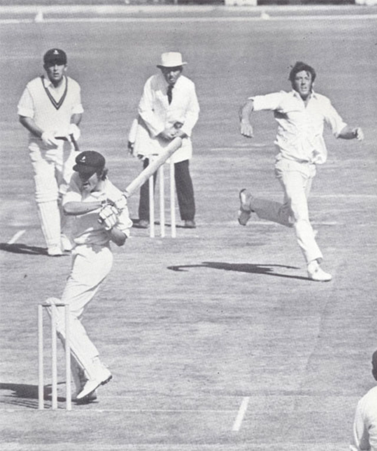 Barry Richards hooks Alan Connolly on his way to a hundred, South Africa v Australia, 4th Test,  Port Elizabeth, March 7, 1970