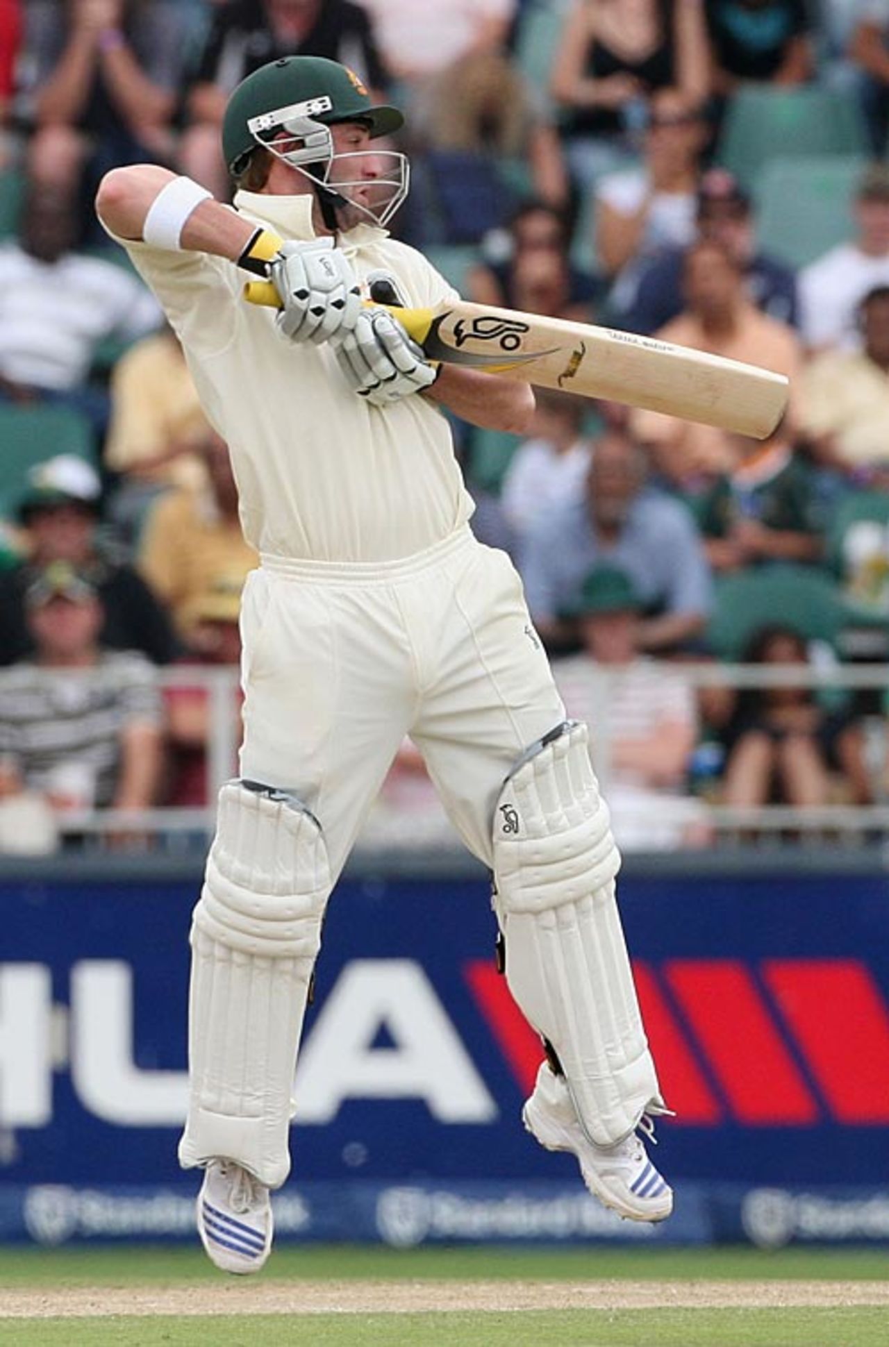 Phillip Hughes jumps to play a short ball, South Africa v Australia, 1st Test, Johannesburg, 3rd day, February 28, 2009