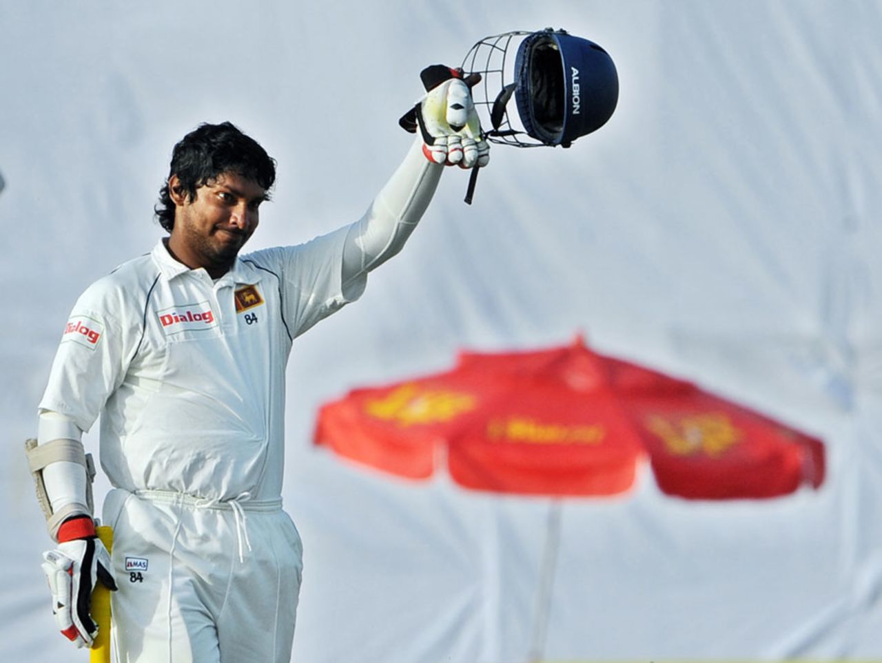 Kumar Sangakkara brings up his hundred, Pakistan v Sri Lanka, 2nd Test, Lahore, 1st day, March 1, 2009