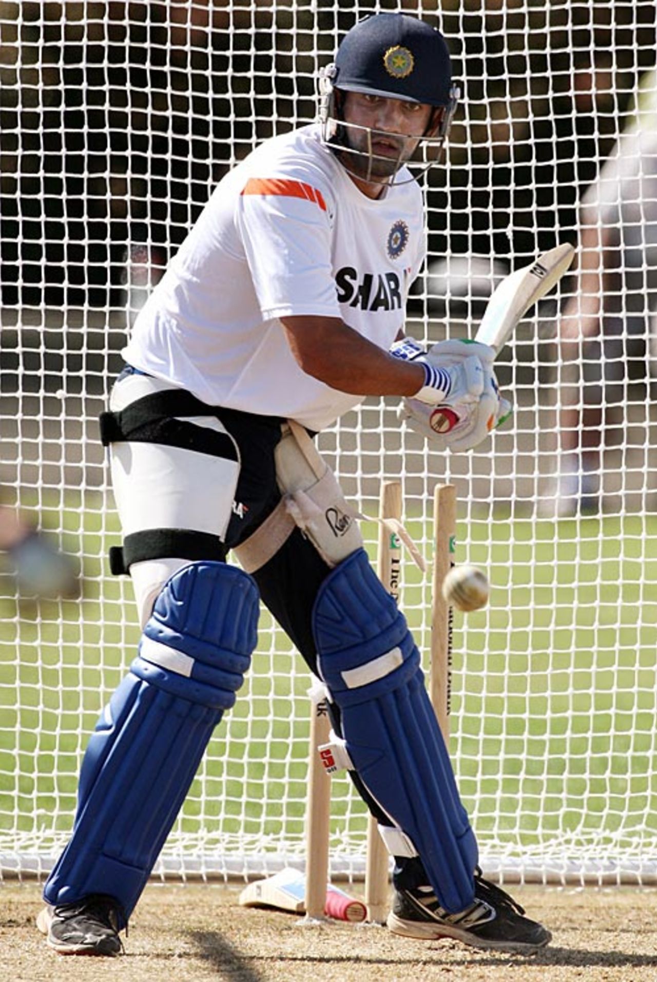 Gautam Gambhir practises, Napier, March 2, 200