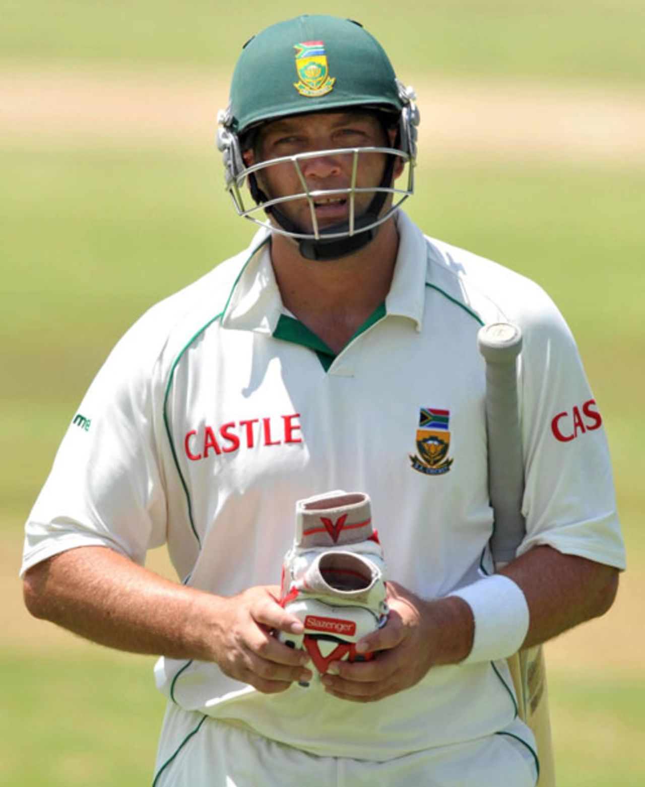 Jacques Kallis battled nearly three hours for his 45, South Africa v Australia, 1st Test, Johannesburg, 5th day, March 2, 2009
