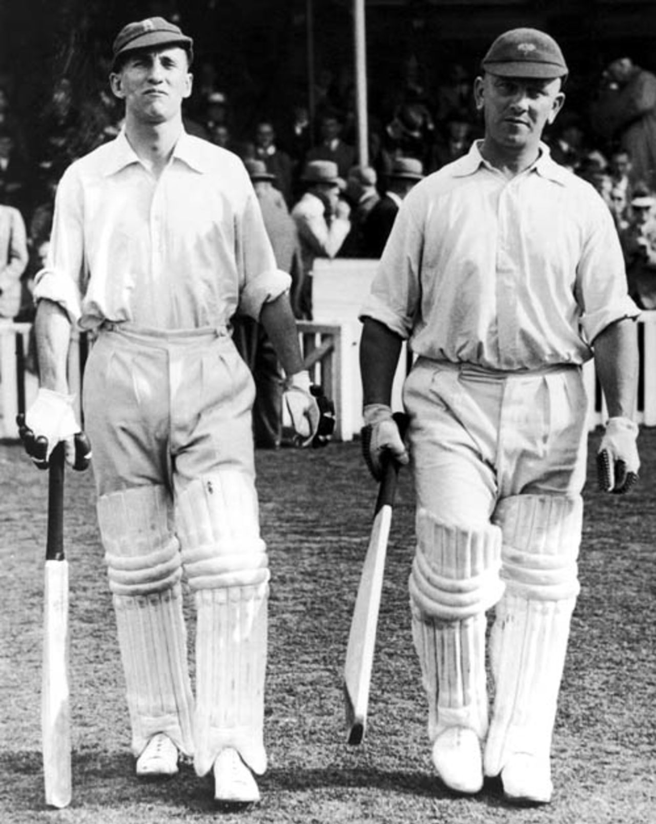 Len Hutton and Maurice Leyland scored unbeaten centuries, England v Australia, 5th Test, The Oval, 1st day, August 20, 1938