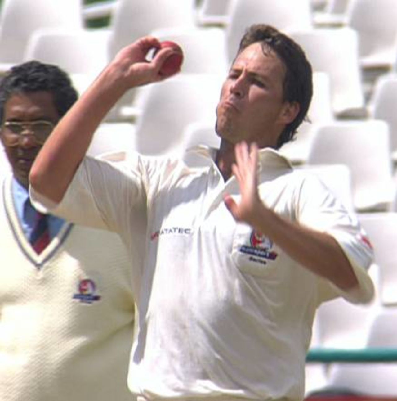 Gauteng's Stefan Jacobs bowls, during the SuperSport Series match against Western Province at Newlands, 21-24 November 1997