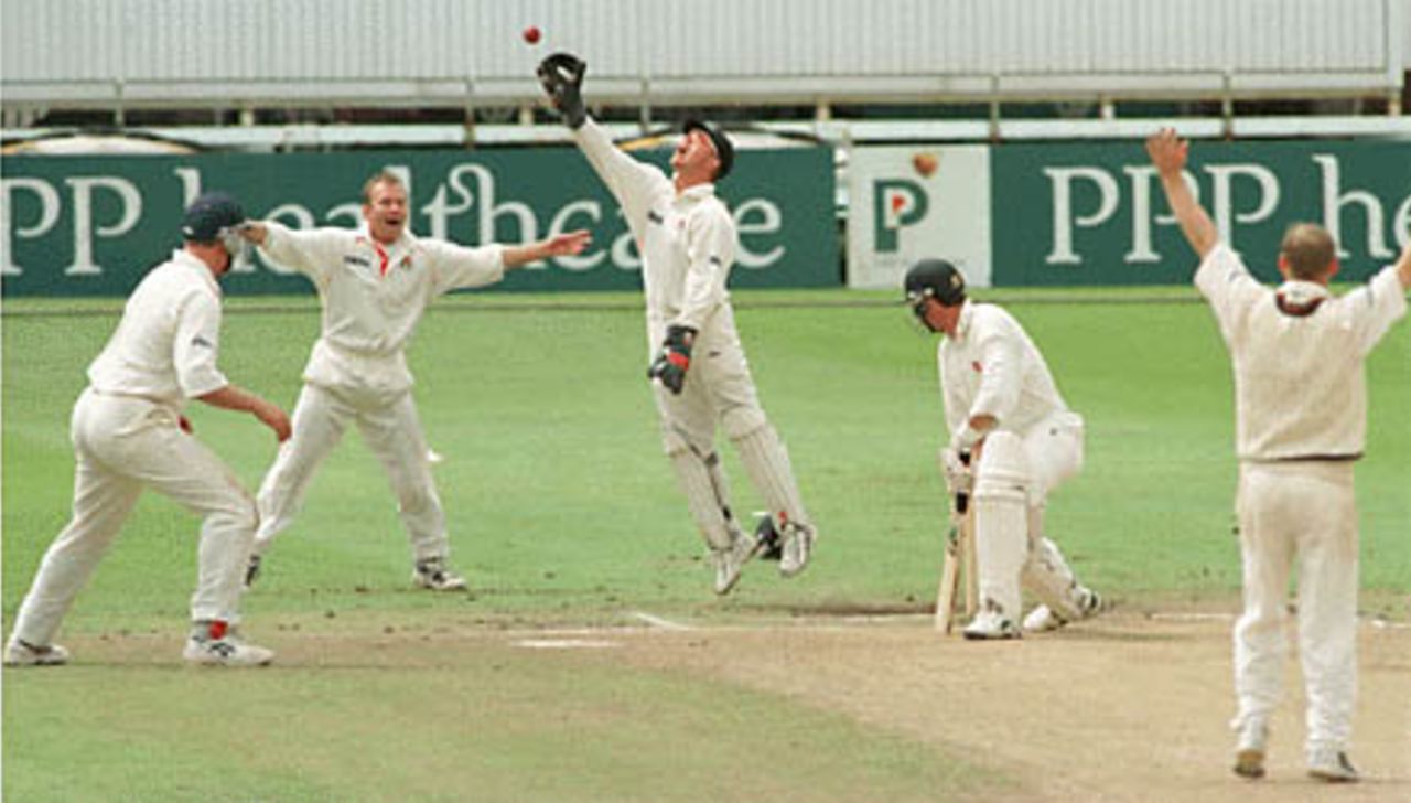 Warren Hegg catches out Irani on the bowling of Keedy, County Championship, Lancashire v Essex, 29 June-2 July 1999