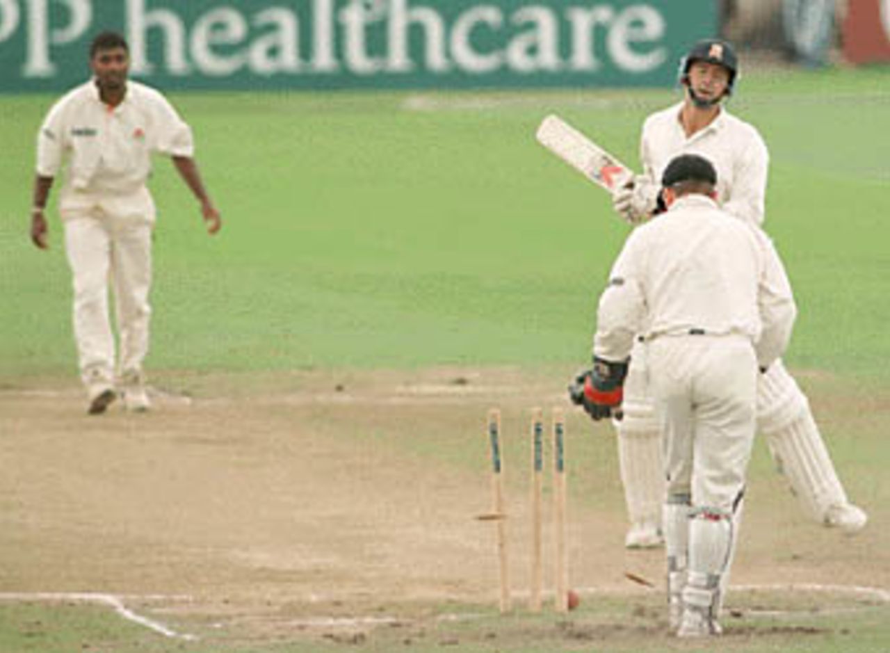 Mark Ilott is bowled by Muralitharan, County Championship, Lancashire v Essex, 29 June-2 July 1999