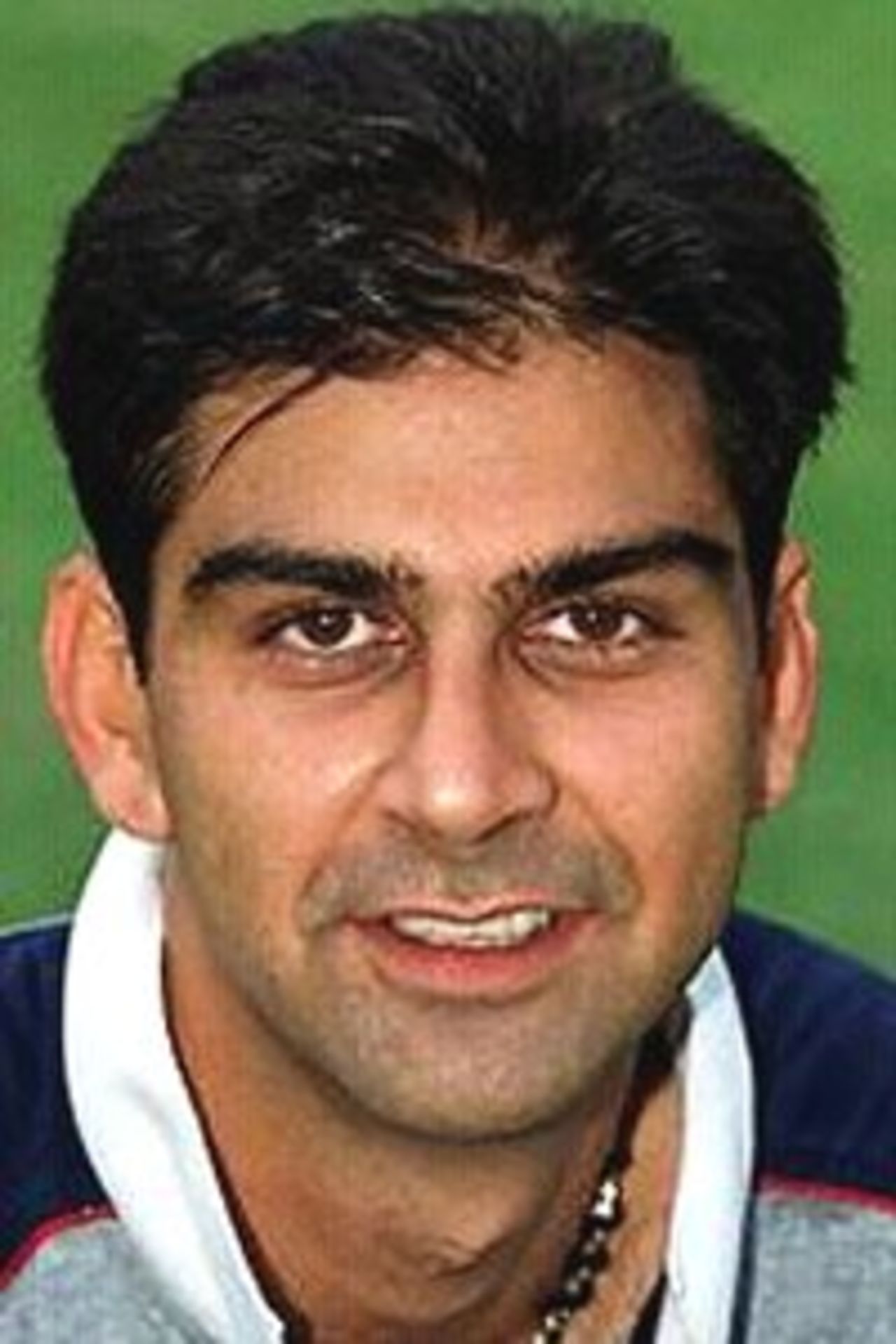 10 Jan 2000: Nikhil Chopra of India ahead of the Carlton and United One Day International between India and Pakistan at The Gabba, Brisbane, Australia.