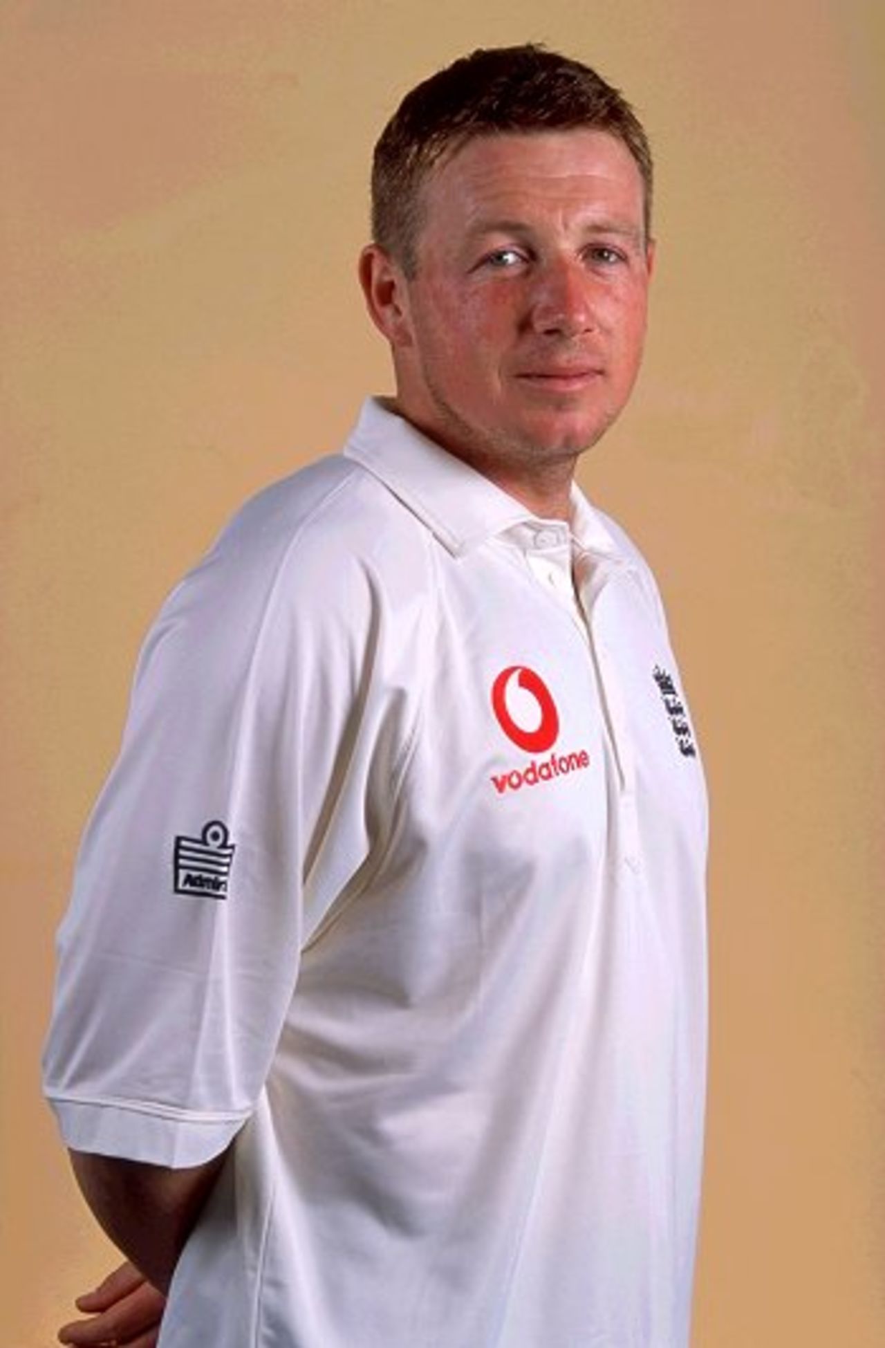 Jul 2000: Portrait of Robert Croft of England.