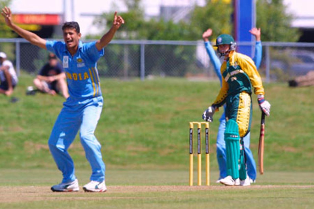India Under-19 bowler Irfan Pathan unsuccessfully appeals for lbw during his spell of 2-18 from seven overs. ICC Under-19 World Cup Group A: India Under-19s v South Africa Under-19s at North Harbour Stadium, Auckland, 23 January 2002.