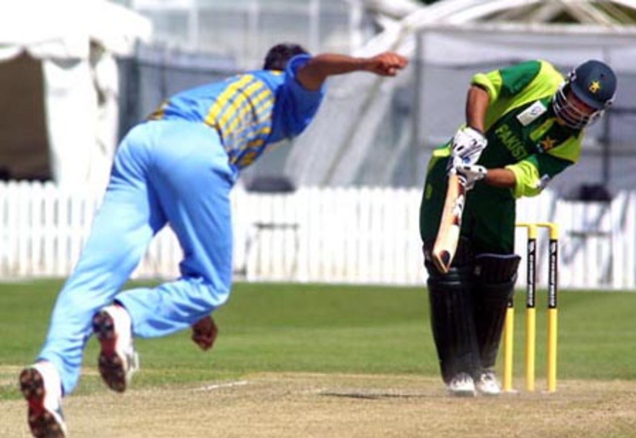 Pakistan Under-19 batsman Kamran Sajid plays a delivery to the leg side during his innings of 24. ICC Under-19 World Cup Super League Group 1: India Under-19s v Pakistan Under-19s at Lincoln Green, Lincoln, 31 January 2002.