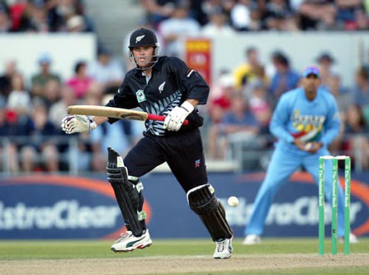 New Zealand batsman Lou Vincent sets off for a quick single after playing a delivery to the leg side during his innings of 15. 3rd ODI: New Zealand v India at Jade Stadium, Christchurch, 1 January 2003.