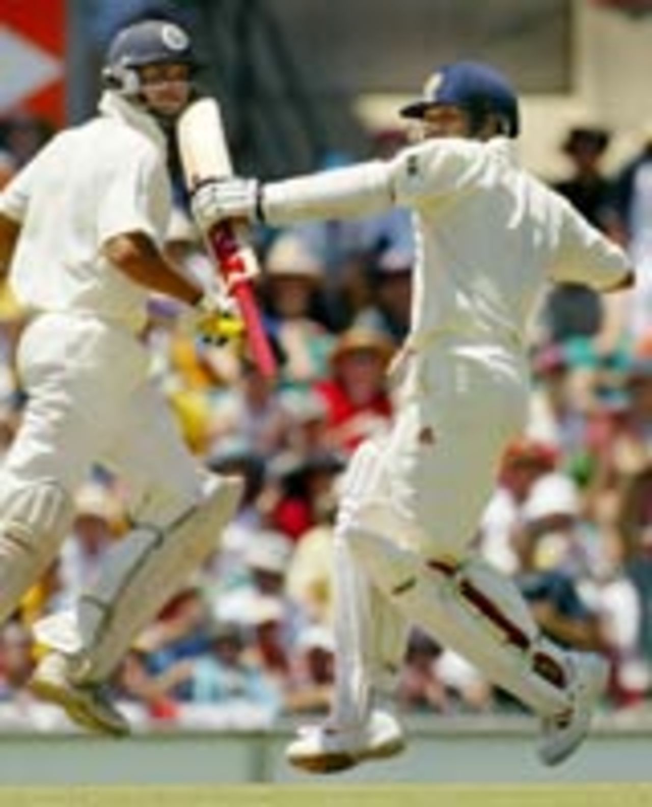Sachin Tendulkar celebrates and VVS Laxman looks on, Australia v India, 4th Test, Sydney, 2nd day, January 3, 2004