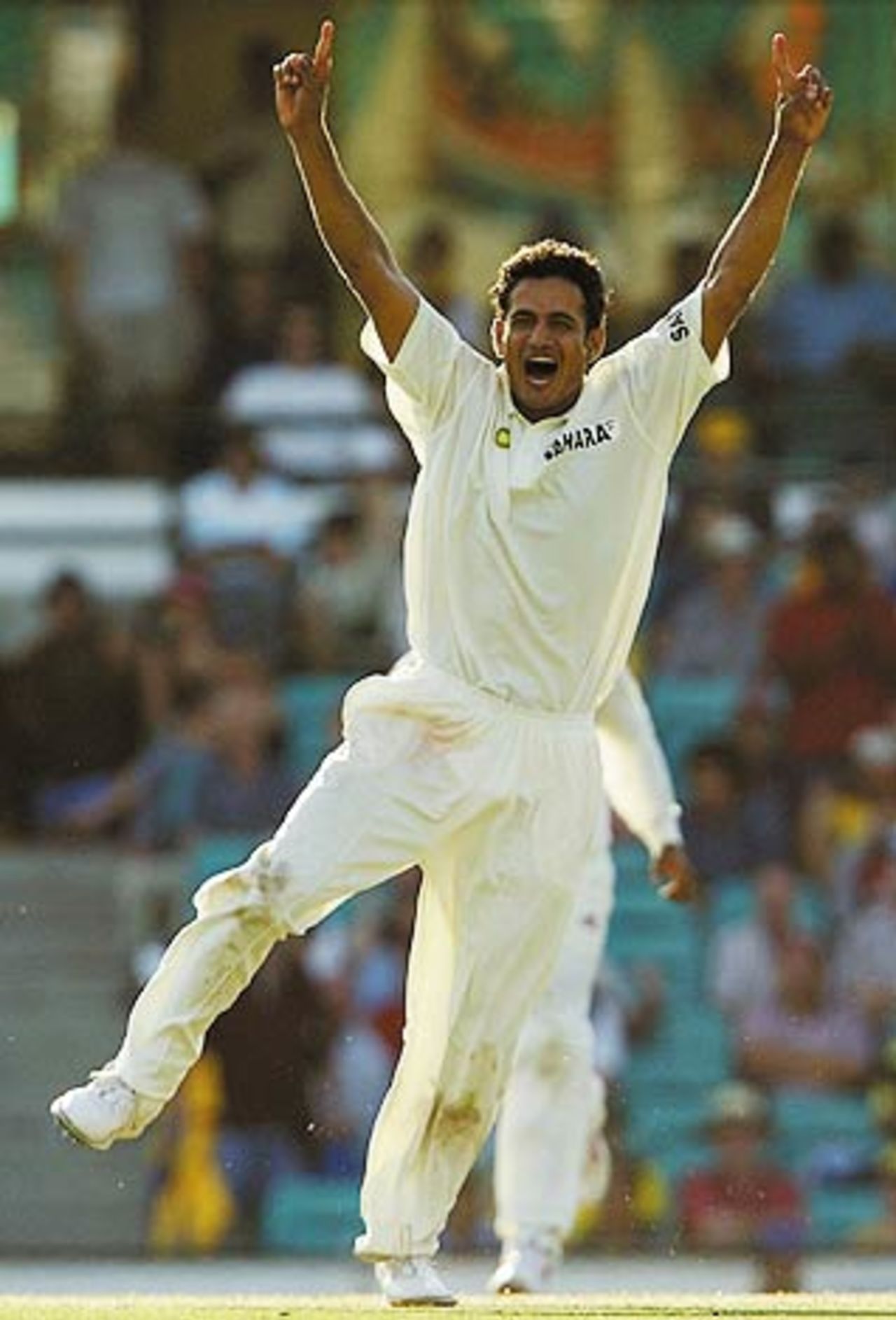 Irfan Pathan is overjoyed after nailing Adam Gilchrist with a perfect yorker, Australia v India, 4th Test, Sydney, 3rd day, January 4, 2004