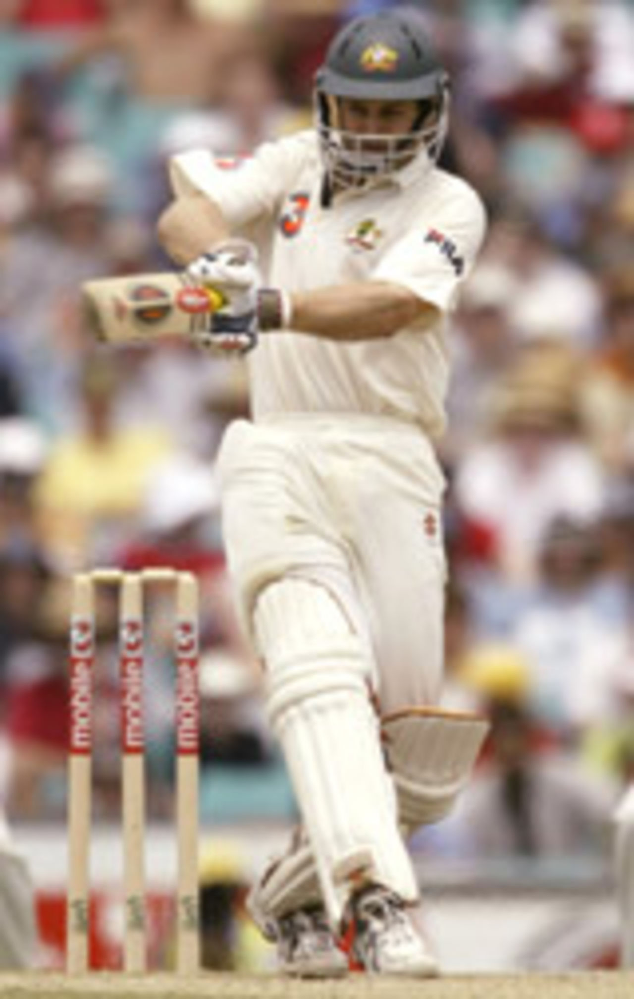 Simon Katich pulls a delivery, Australia v India, 4th Test, Sydney, 4th day, January 5, 2004
