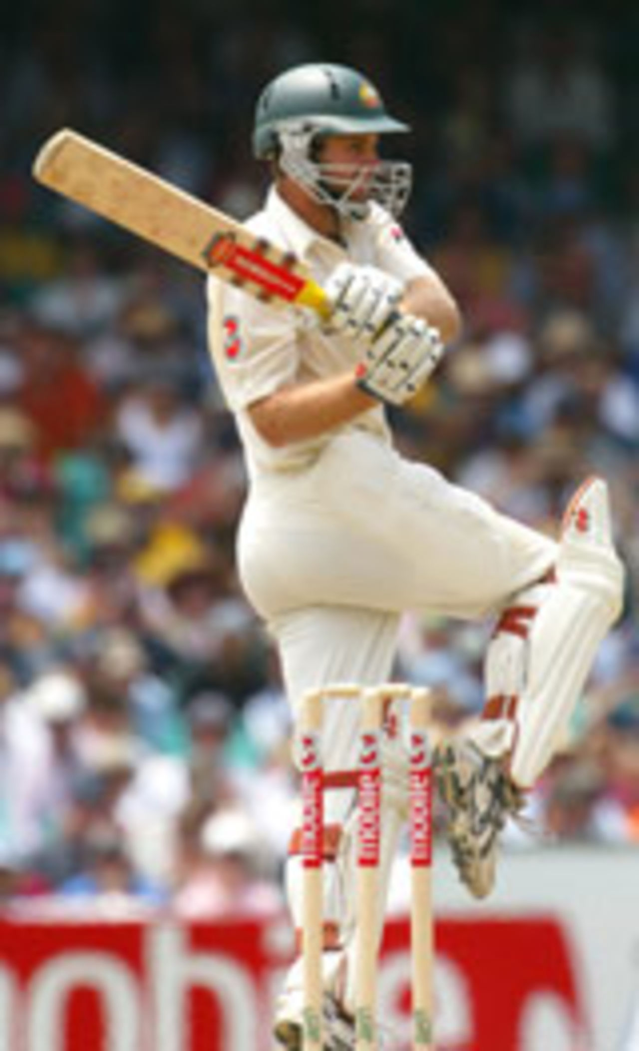 Simon Katich swivels and pulls to the boundary, Australia v India, 4th Test, Sydney, 4th day, January 5, 2004