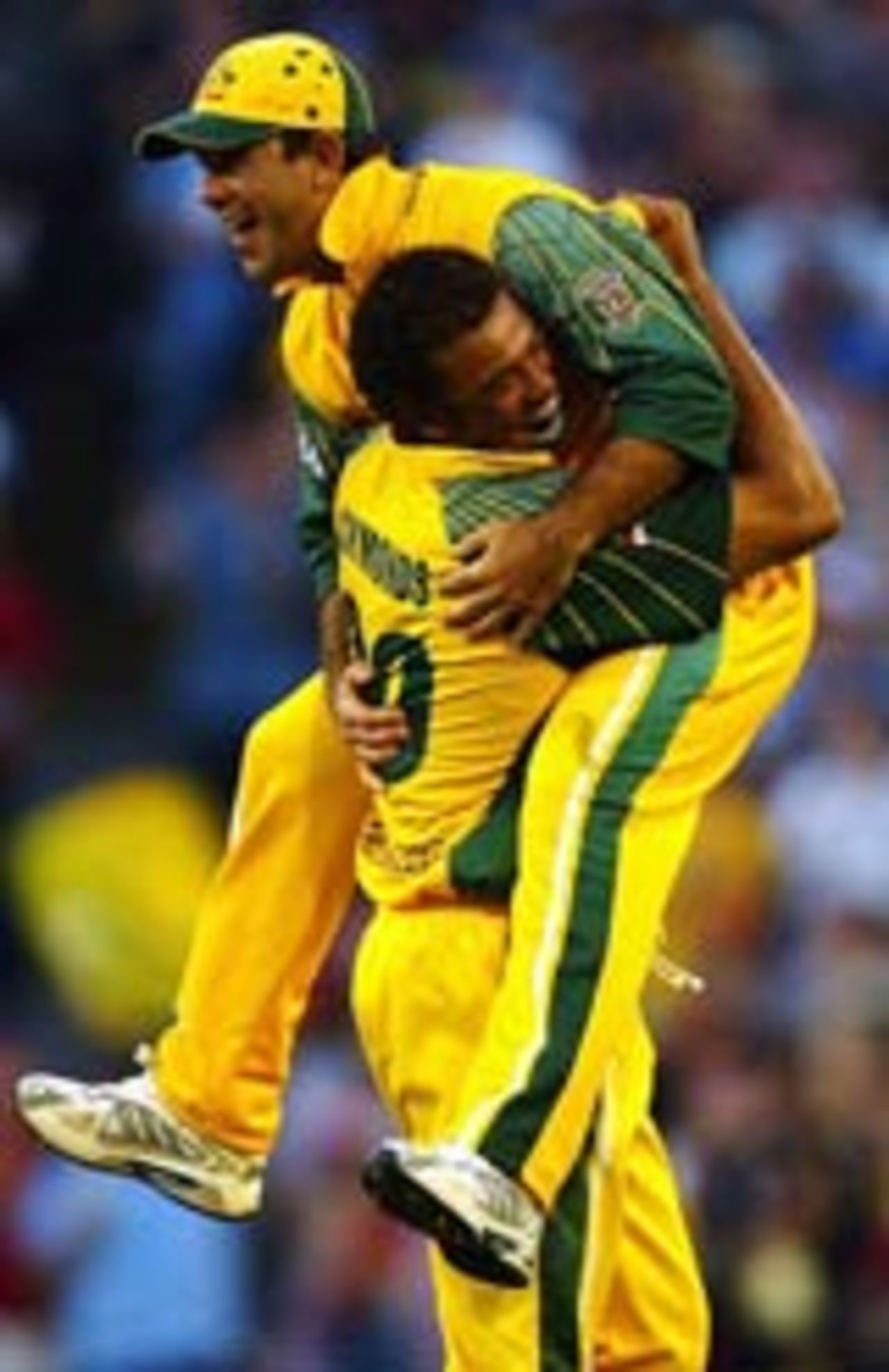 Ricky Ponting hugs Andrew Symonds, Australia v India, VB Series, 1st ODI, Melbourne, January 9, 2004