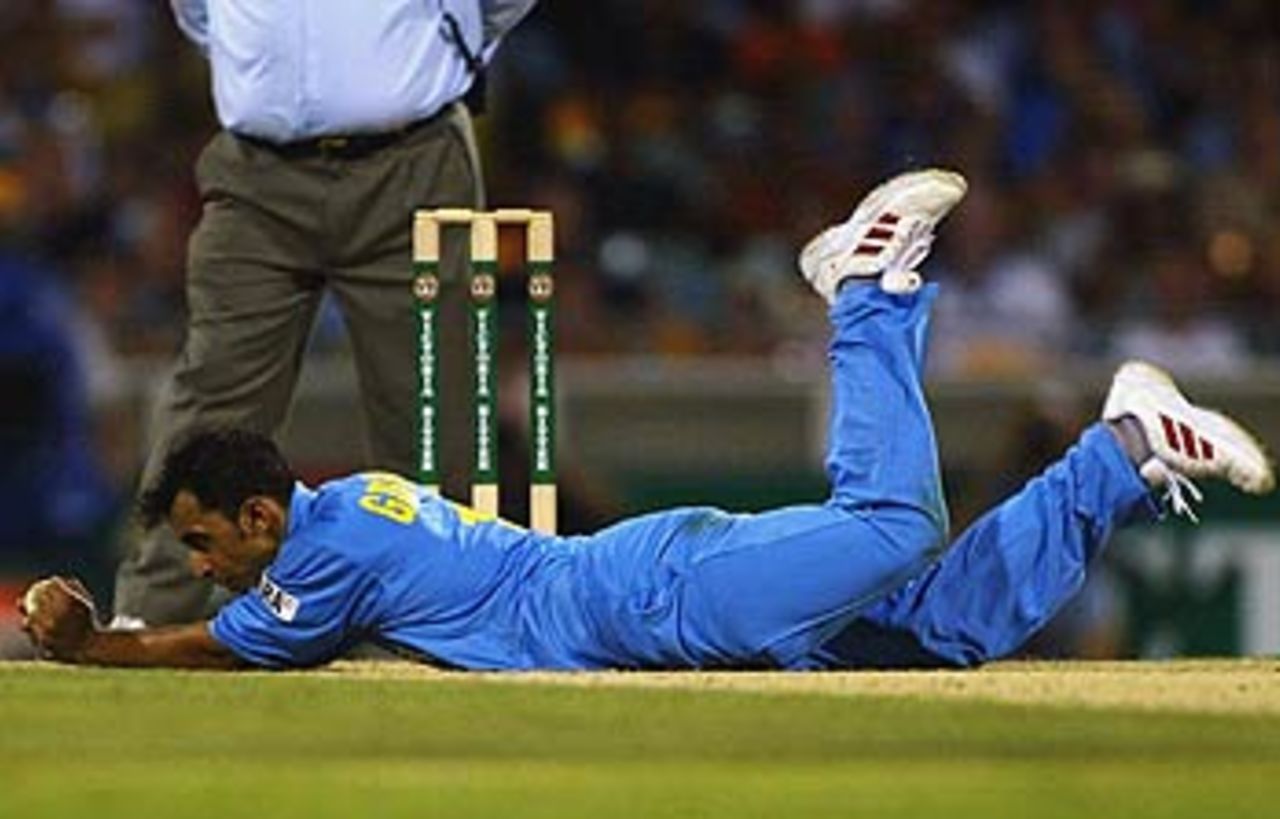 The first catch, the first wicket - Rohan Gavaskar removes Andrew Symonds, Australia v India, VB Series, Brisbane, 5th ODI, January 18, 2004