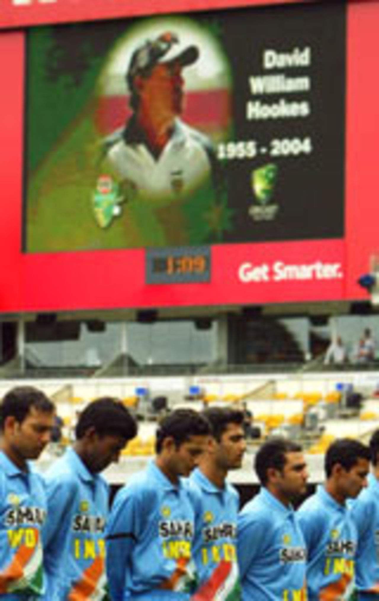 The Indians line up for a moment of silence to honour David Hookes's memory, India v Zimbabwe, VB Series, Brisbane, 6th ODI, January 20, 2004