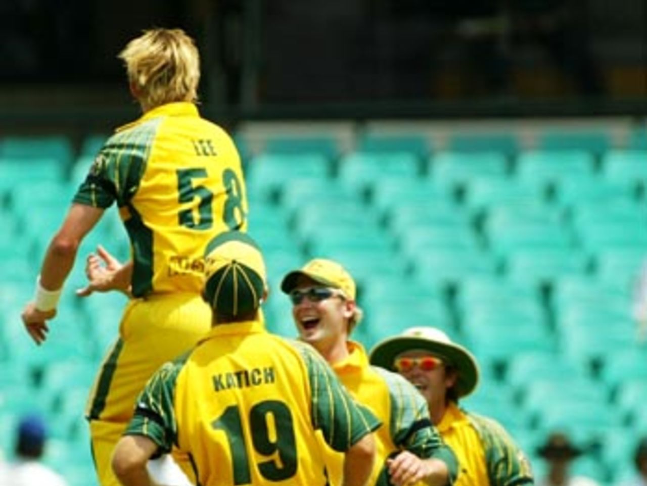 Brett Lee takes all of three balls to send Sourav Ganguly back, which is exactly what he needs after the previous two games, Australia v India, VB Series, 7th ODI, Sydney, January 22, 2004