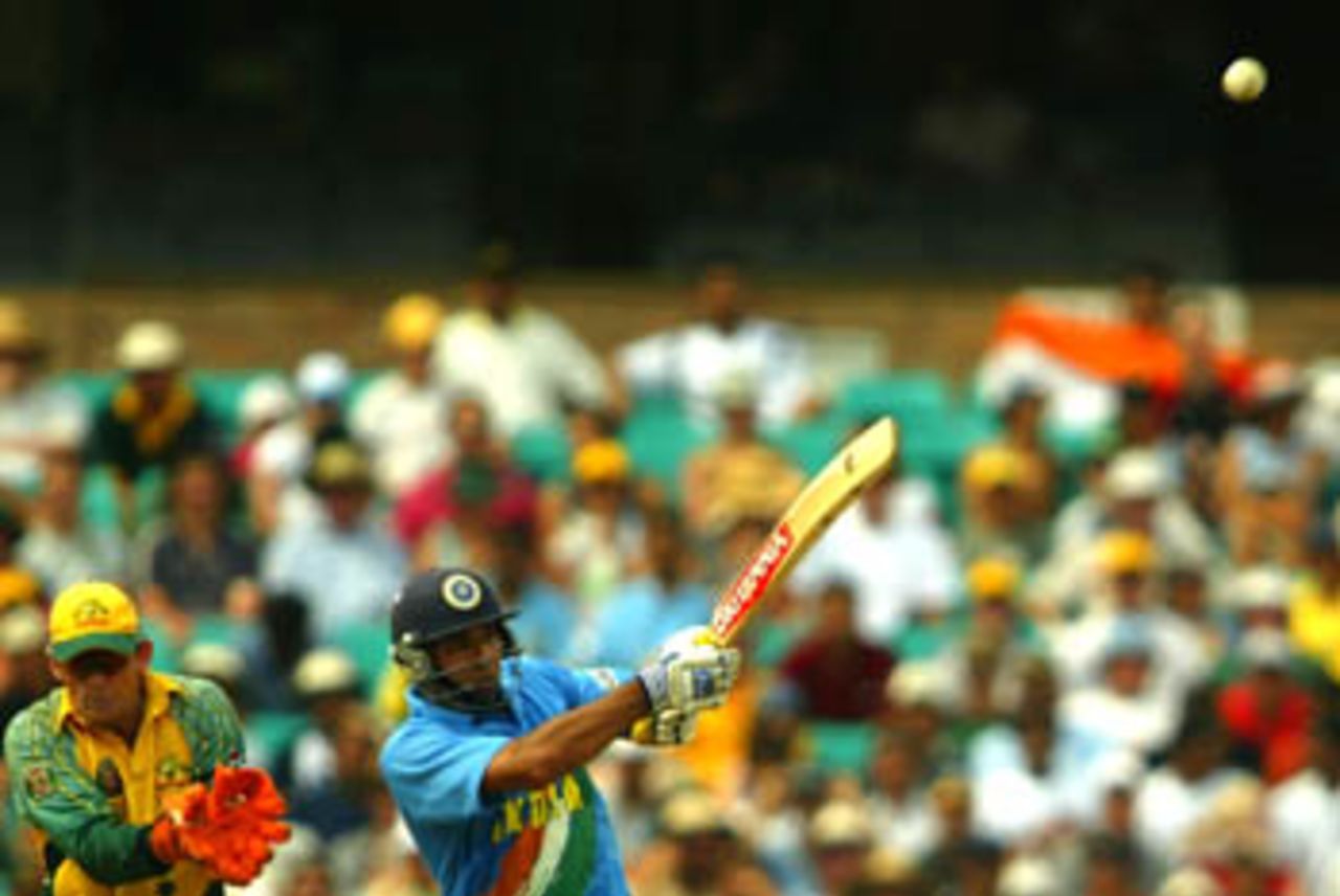 India are in trouble, and Australia's the opponent. Who else to the rescue but VVS Laxman, Australia v India, VB Series, 7th ODI, Sydney, January 22, 2004