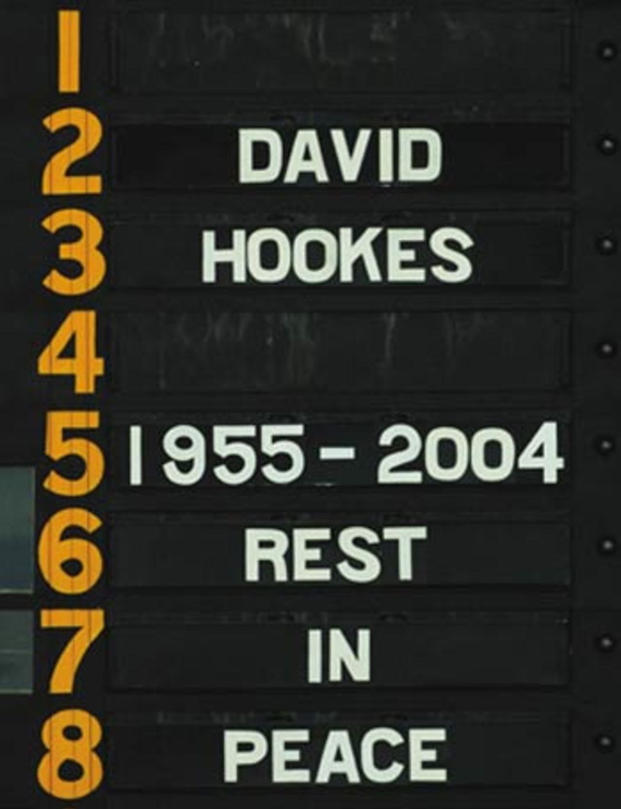 The giant scoreboard at the Adelaide Oval salutes the man, Adelaide, January 27, 2004