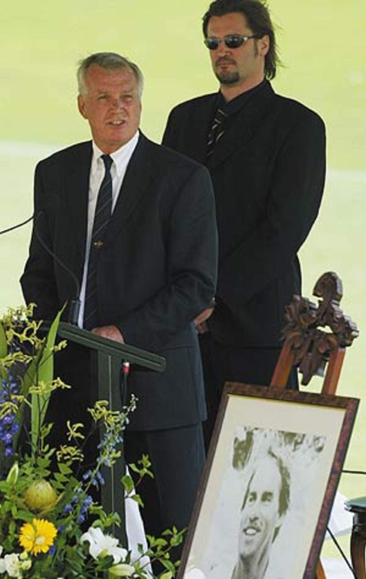 Terry Cranagh, the brother of David Hookes, delivers his speech, Adelaide, January 27, 2004