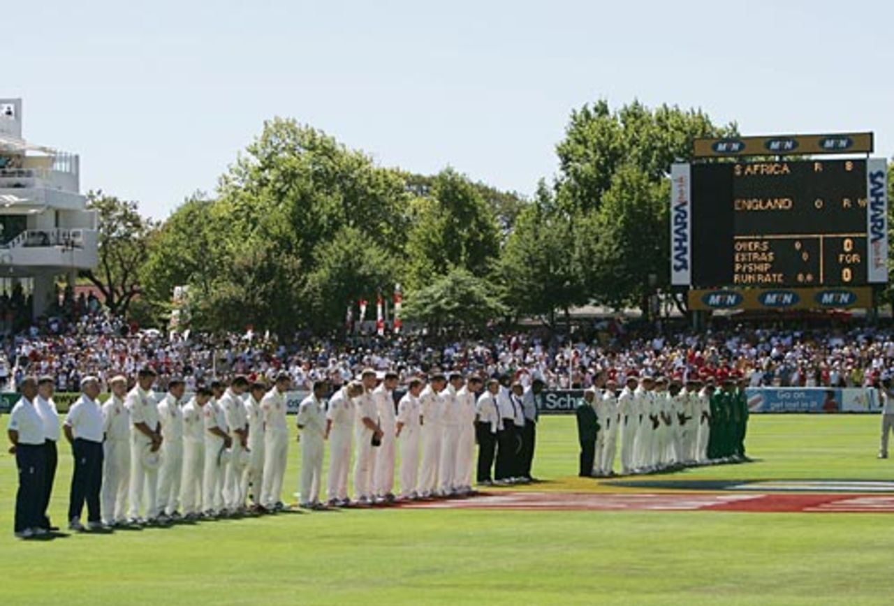 Players and officials at Cape Town pay their respects to the tsunami victims in southern Asia, South Africa v England, 3rd Test, Cape Town, 1st day, January 2, 2005