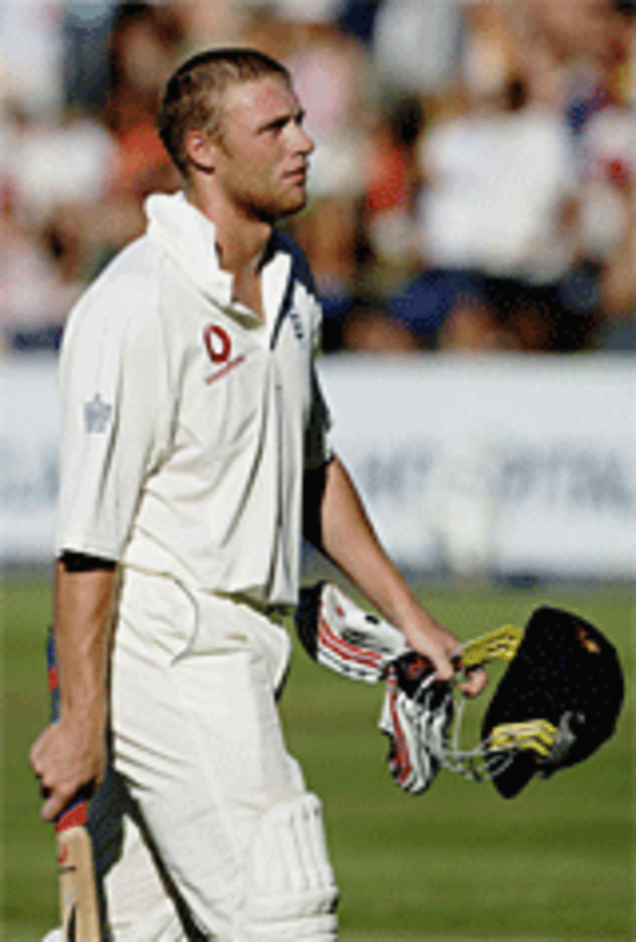 Andrew Flintoff walks off after being dismissed by Shaun Pollock on the fourth day of the 3rd Test at Cape Town, South Africa v England, January 5, 2005