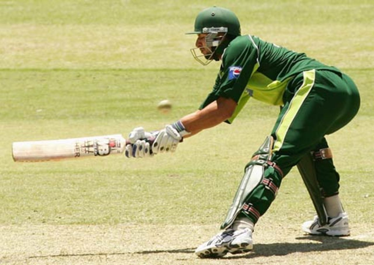 Shahid Afridi improvises during the final stages of Pakistan's innings, Australia A v Pakistanis, Adelaide, January 12, 2005
