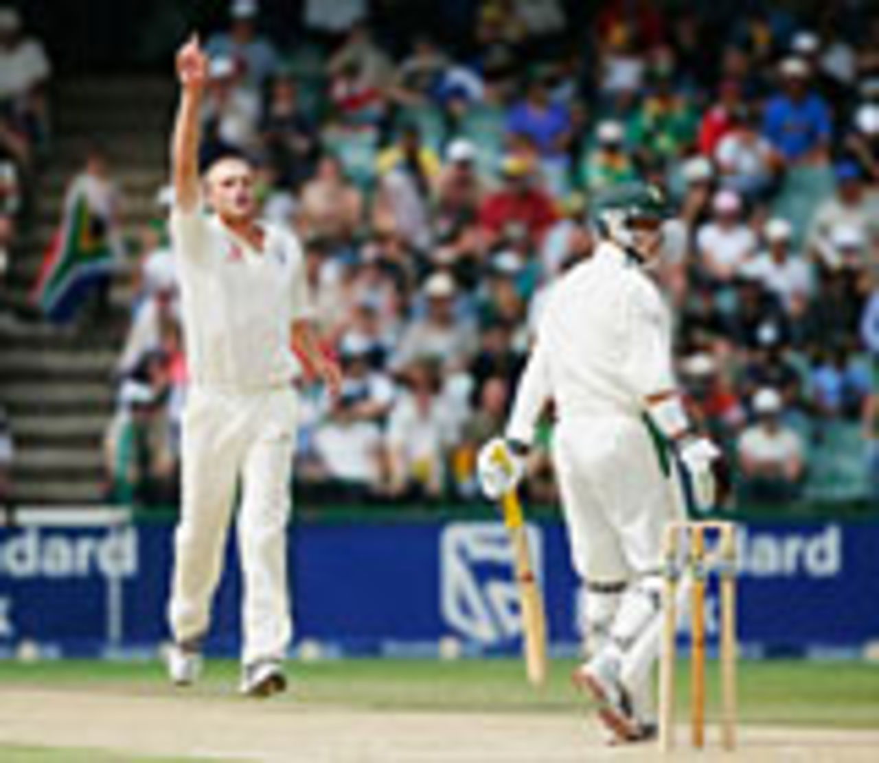 Andrew Flintoff claims Boeta Dippenaar, South Africa v England, 4th Test, Jo'burg, 3rd day, January 15 2005