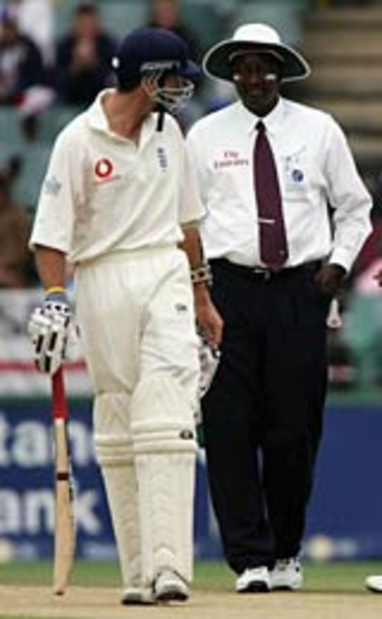 Michael Vaughan argues the point with Steve Bucknor after the umpires suspended play, South Africa v England, 4th Test, The Wanderers, January 14, 2005