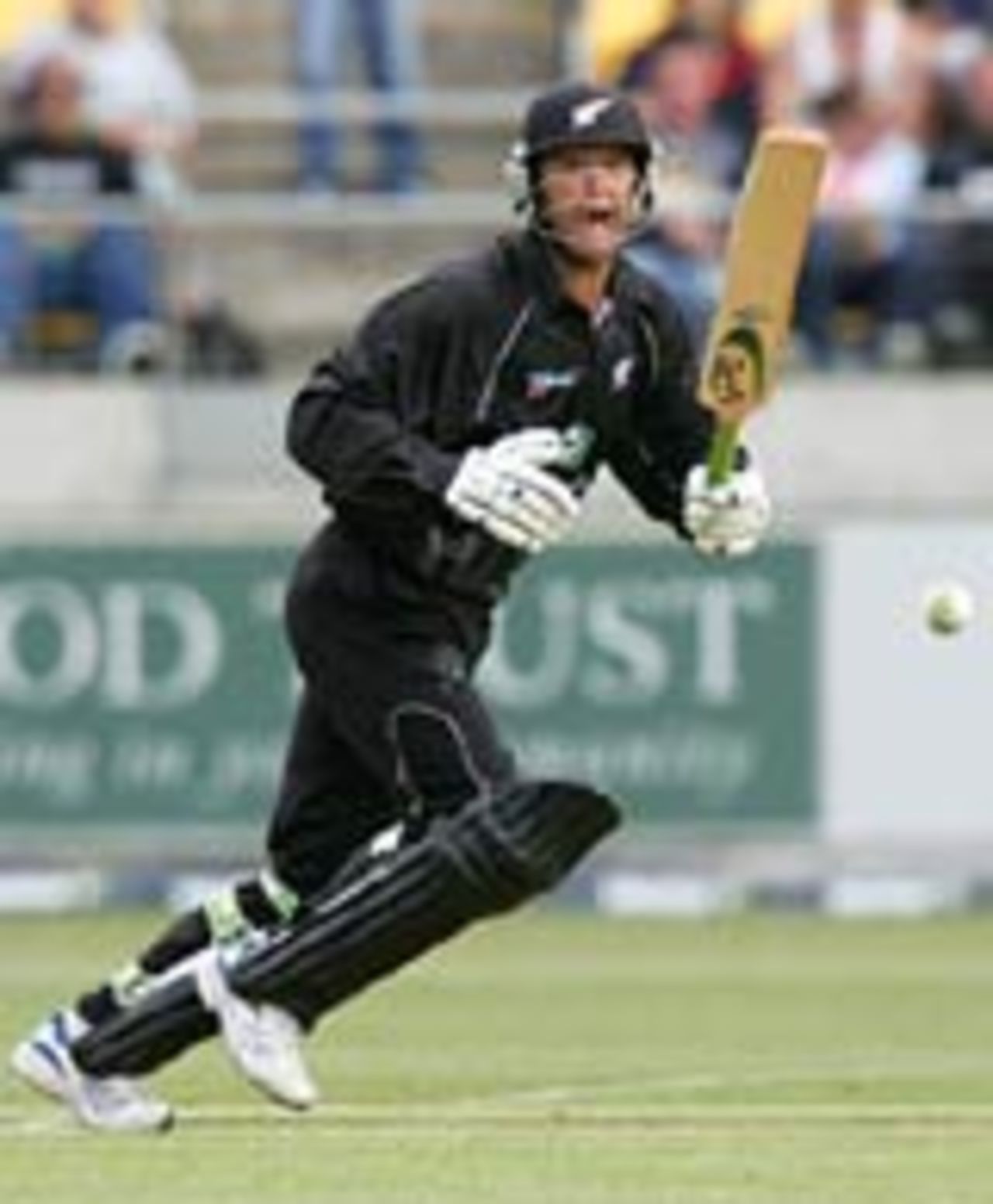 Nathan Astle on his way to 109, New Zealand v FICA World XI, 2nd match, Wellington, January 24, 2005